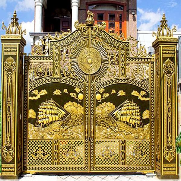 Mẫu cổng nhà bằng nhôm đúc ở thành phố đẹp, tinh sảo