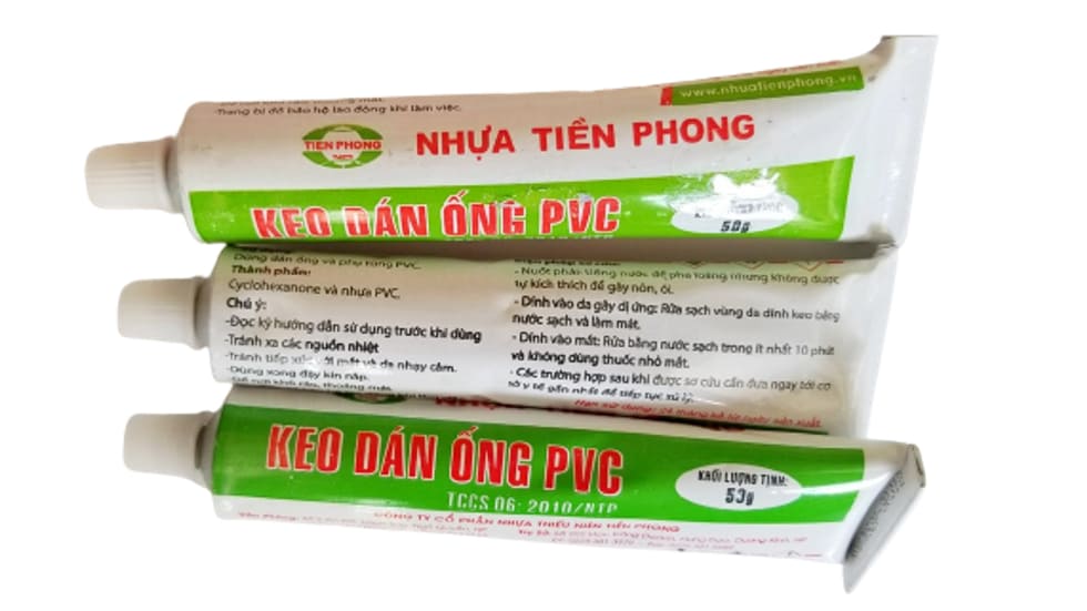 Sản phẩm keo dán ống nhựa PVC của hãng Tiền Phong