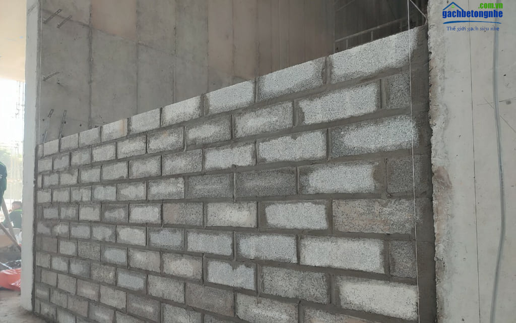 Bê tông nặng ứng dụng để xây tường ngăn, tường vách chịu lực